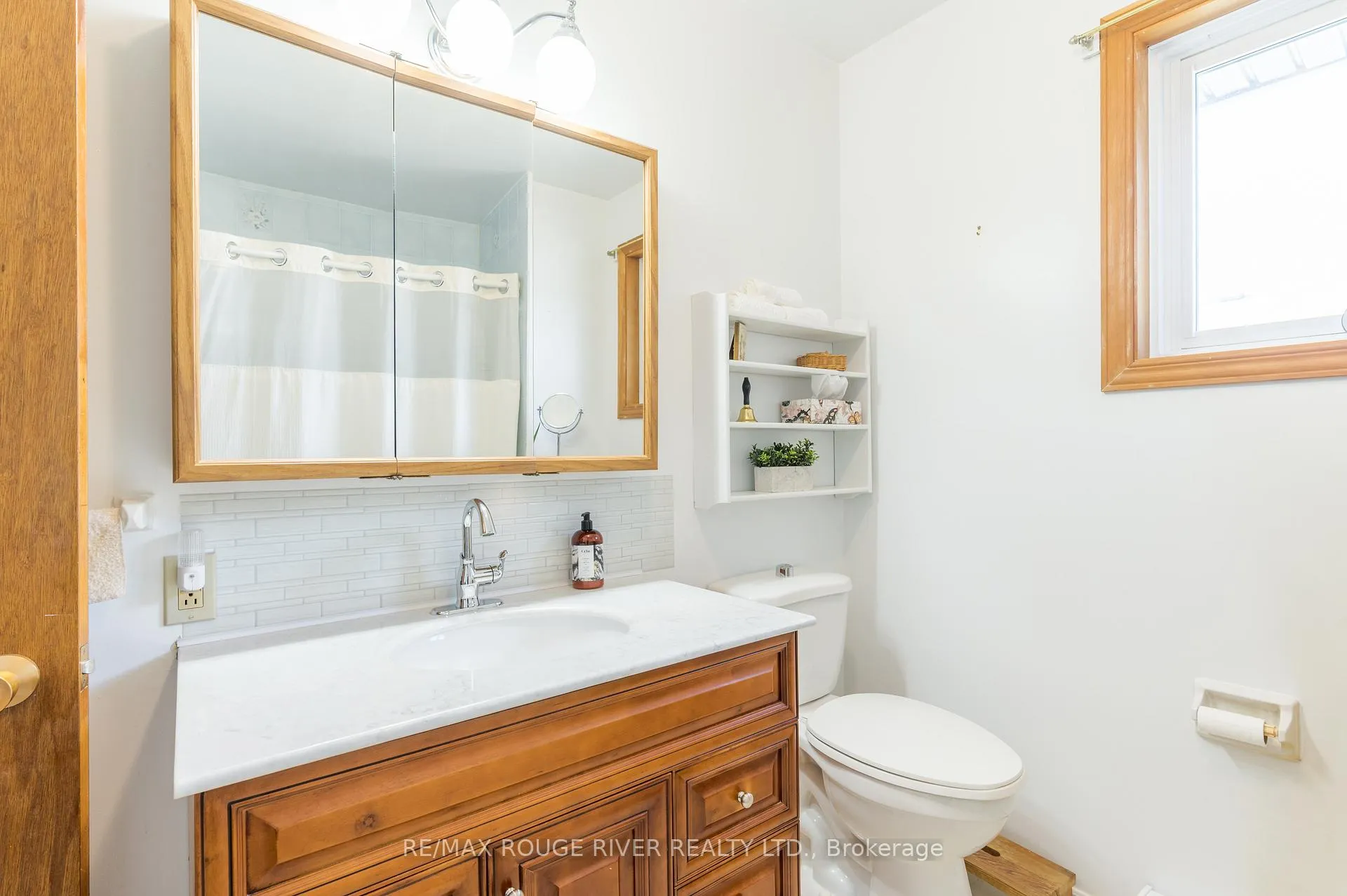 Photo 22 of 875 Westwood Crescent, Cobourg — HOMEH