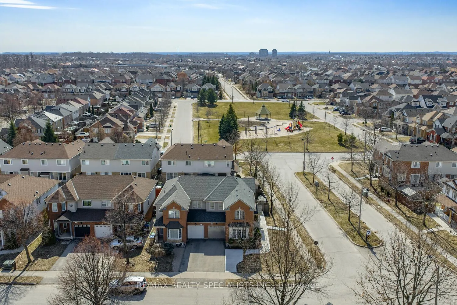 Photo 38 of 5 Freedom Gate, Brampton, Fletcher's Meadow — HOMEH