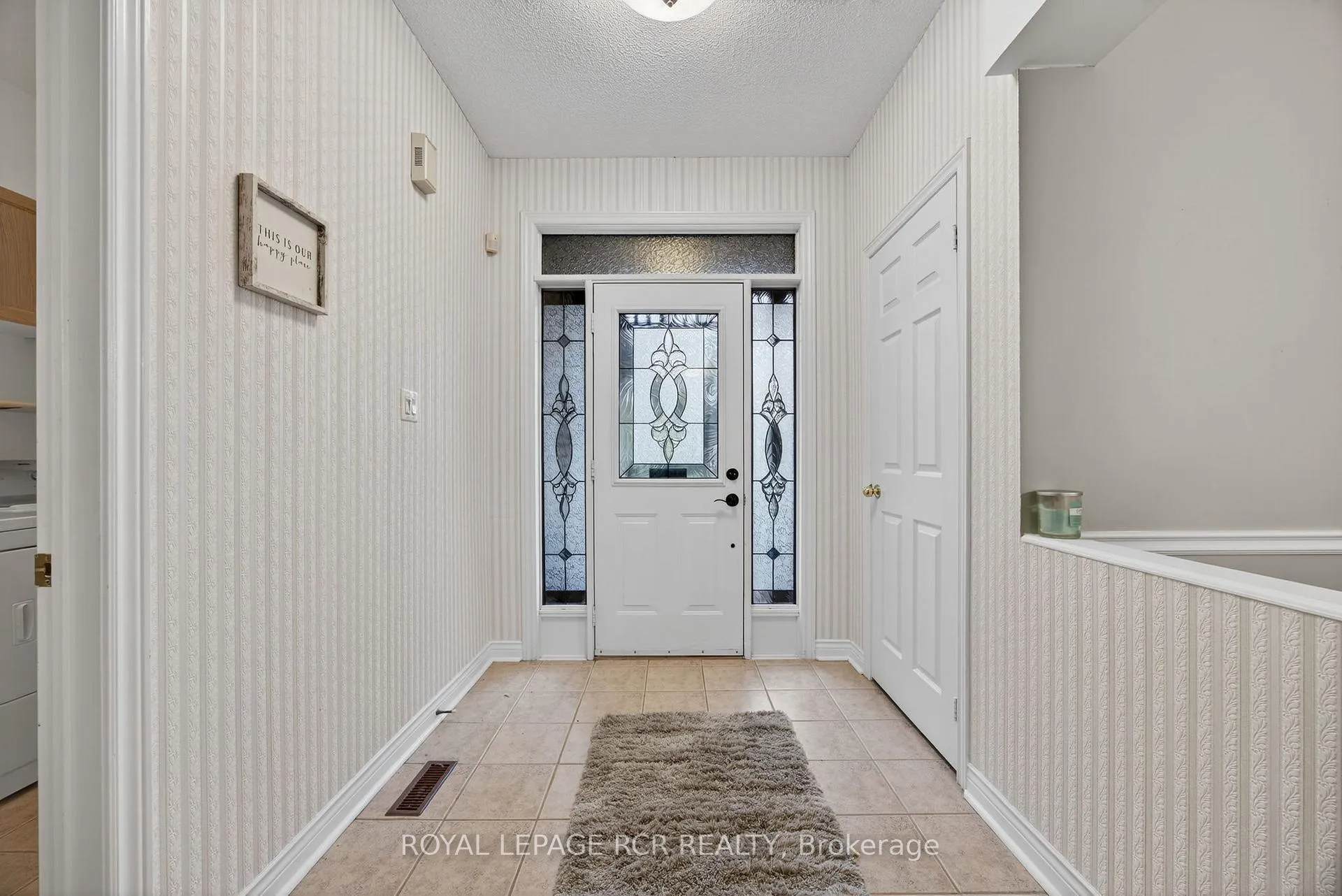Photo 6 of 932 Shadrach Drive, Newmarket, Stonehaven-Wyndham — HOMEH