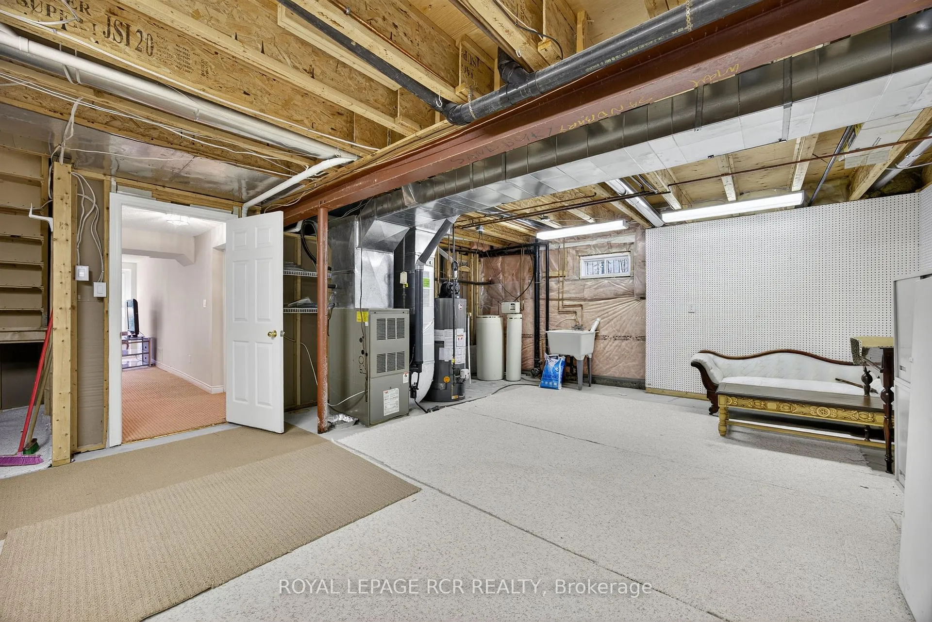 Photo 39 of 932 Shadrach Drive, Newmarket, Stonehaven-Wyndham — HOMEH