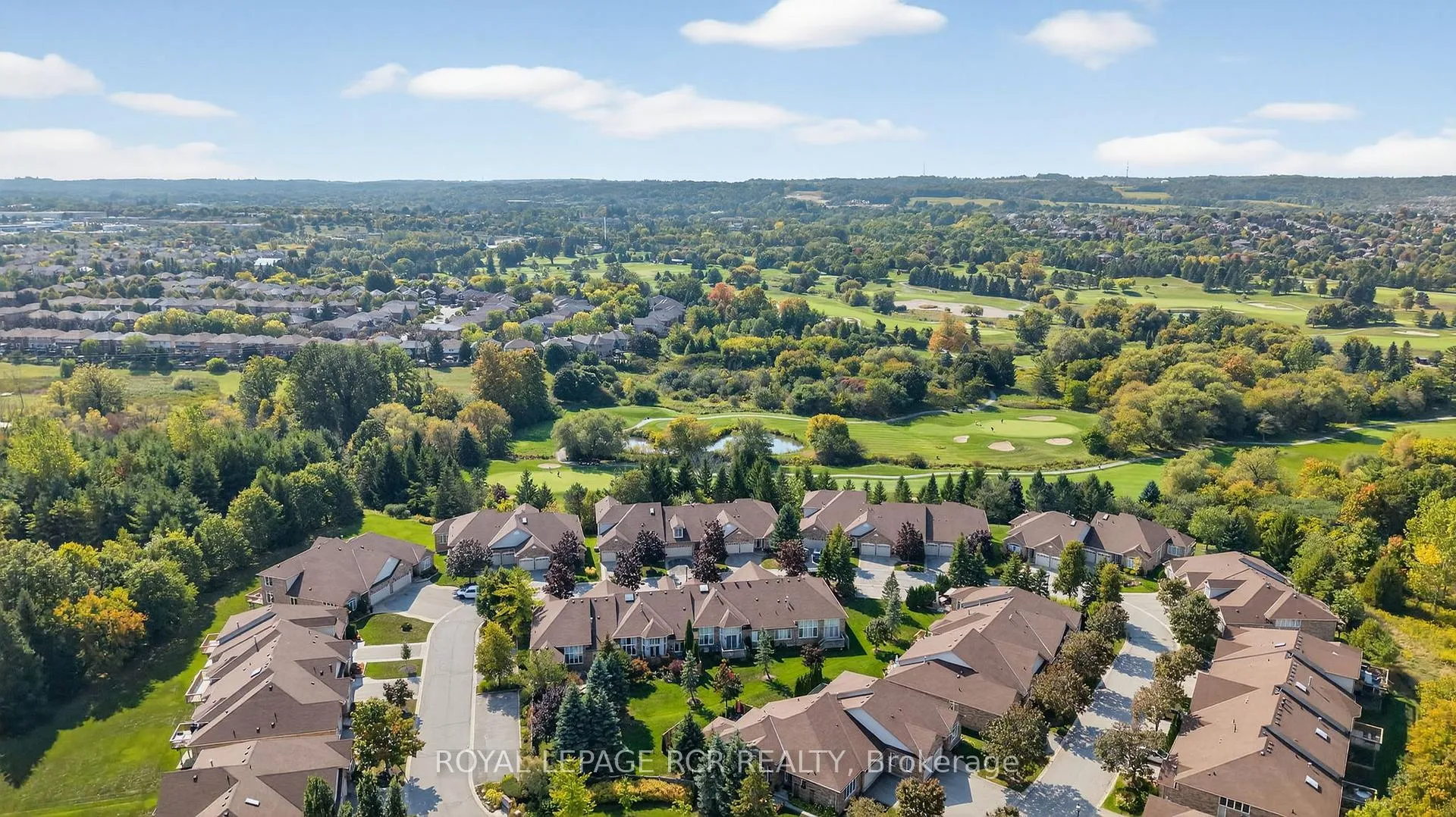 Photo 40 of 932 Shadrach Drive, Newmarket, Stonehaven-Wyndham — HOMEH