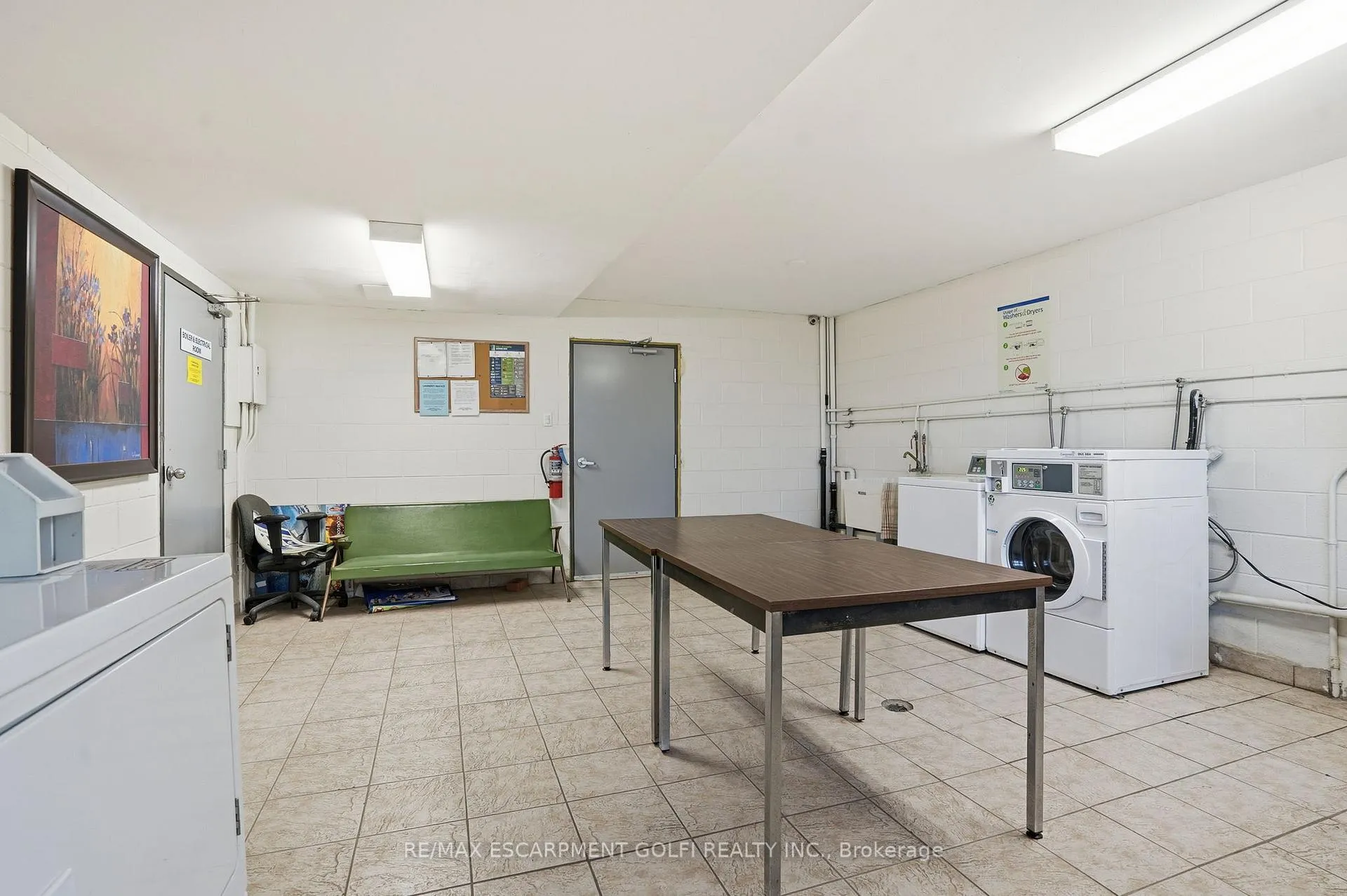 Photo 22 of Unit 108, 242 Oakdale Avenue, St. Catharines, Oakdale — HOMEH