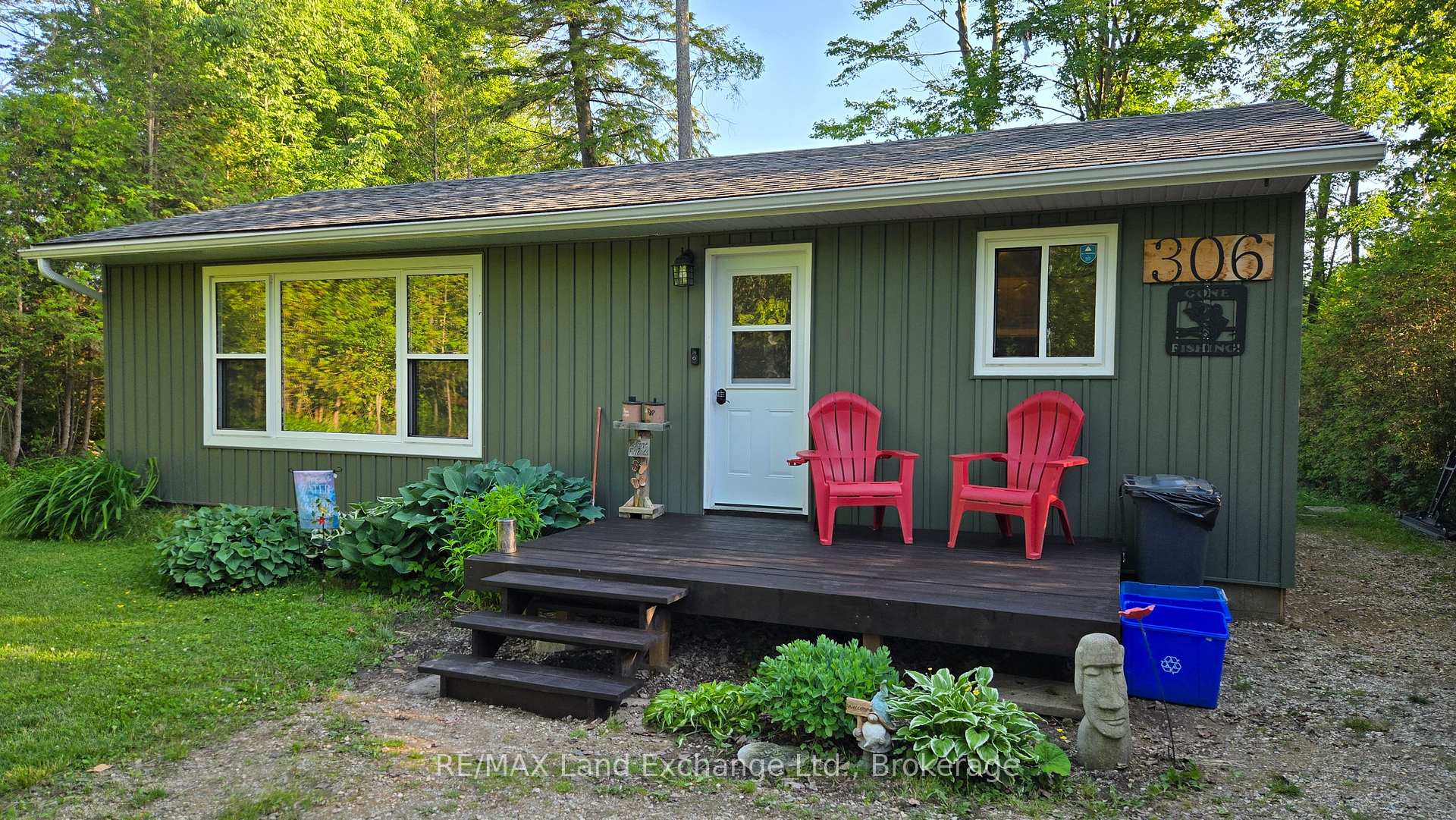 Front of 306 Ojibwa Trail