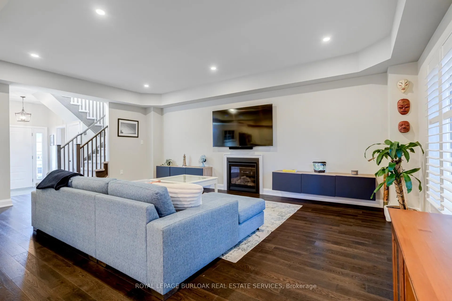 Photo 11 of 13 Clare Avenue, Hamilton, Hamilton Beach — HOMEH