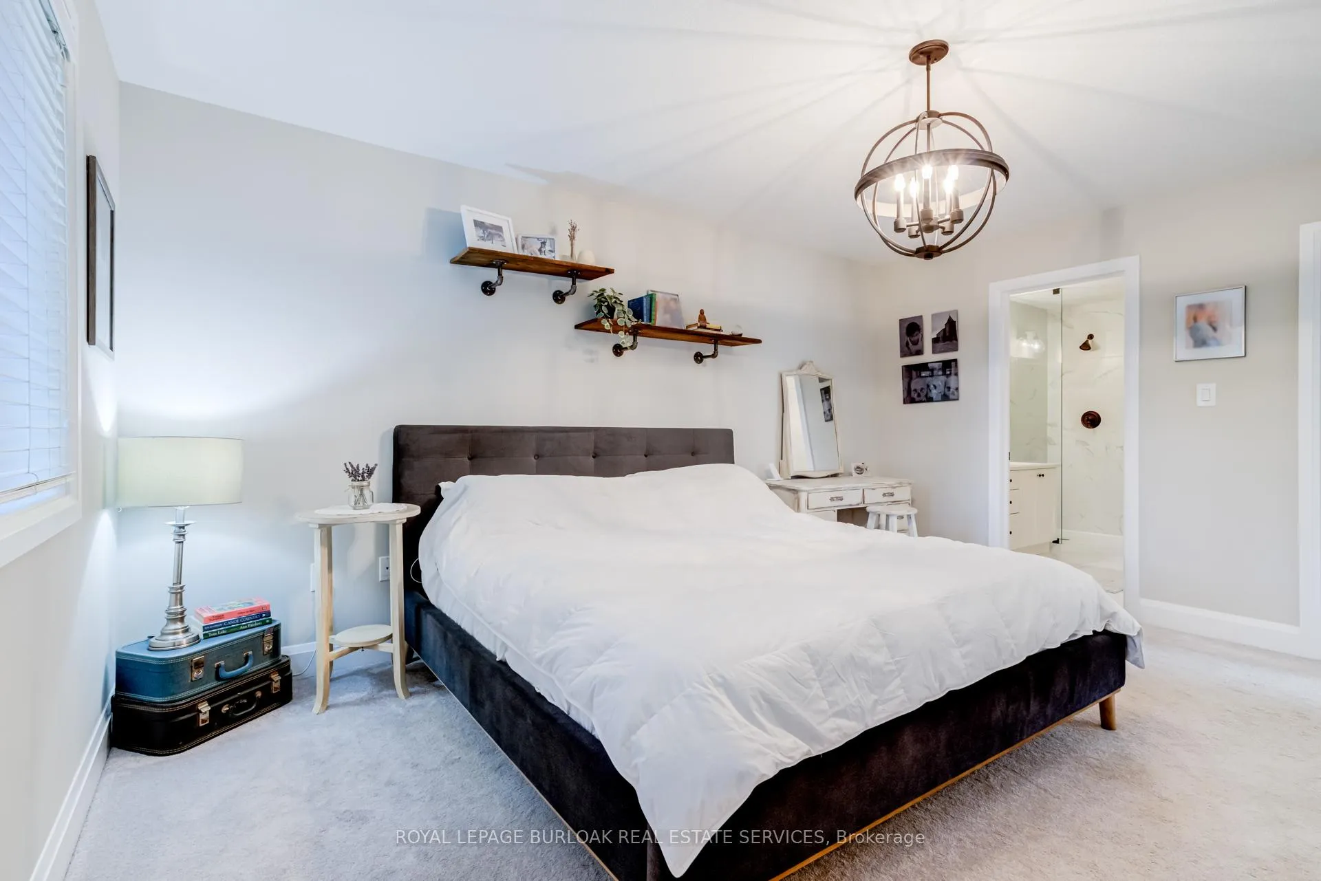 Photo 27 of 13 Clare Avenue, Hamilton, Hamilton Beach — HOMEH