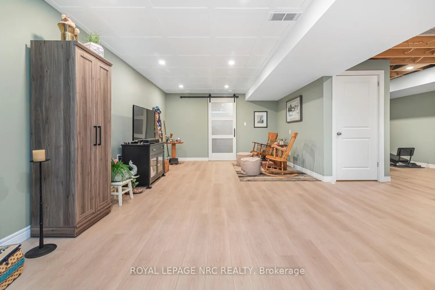 Photo 24 of Unit 6, 152 Cross Street E, Haldimand, Dunnville — HOMEH