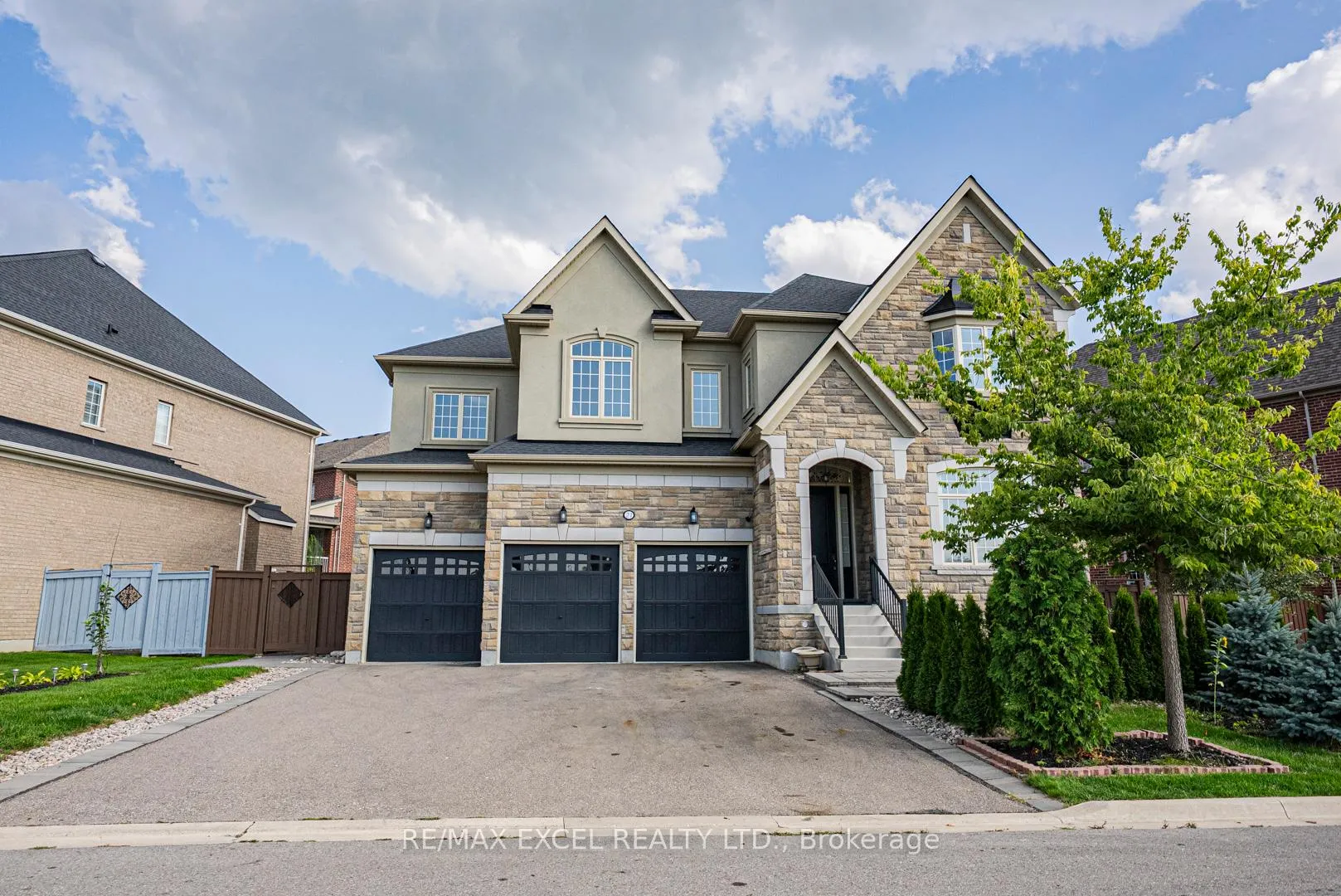 Photo 48 of 21 Paradise Valley Trail, King, Nobleton — HOMEH