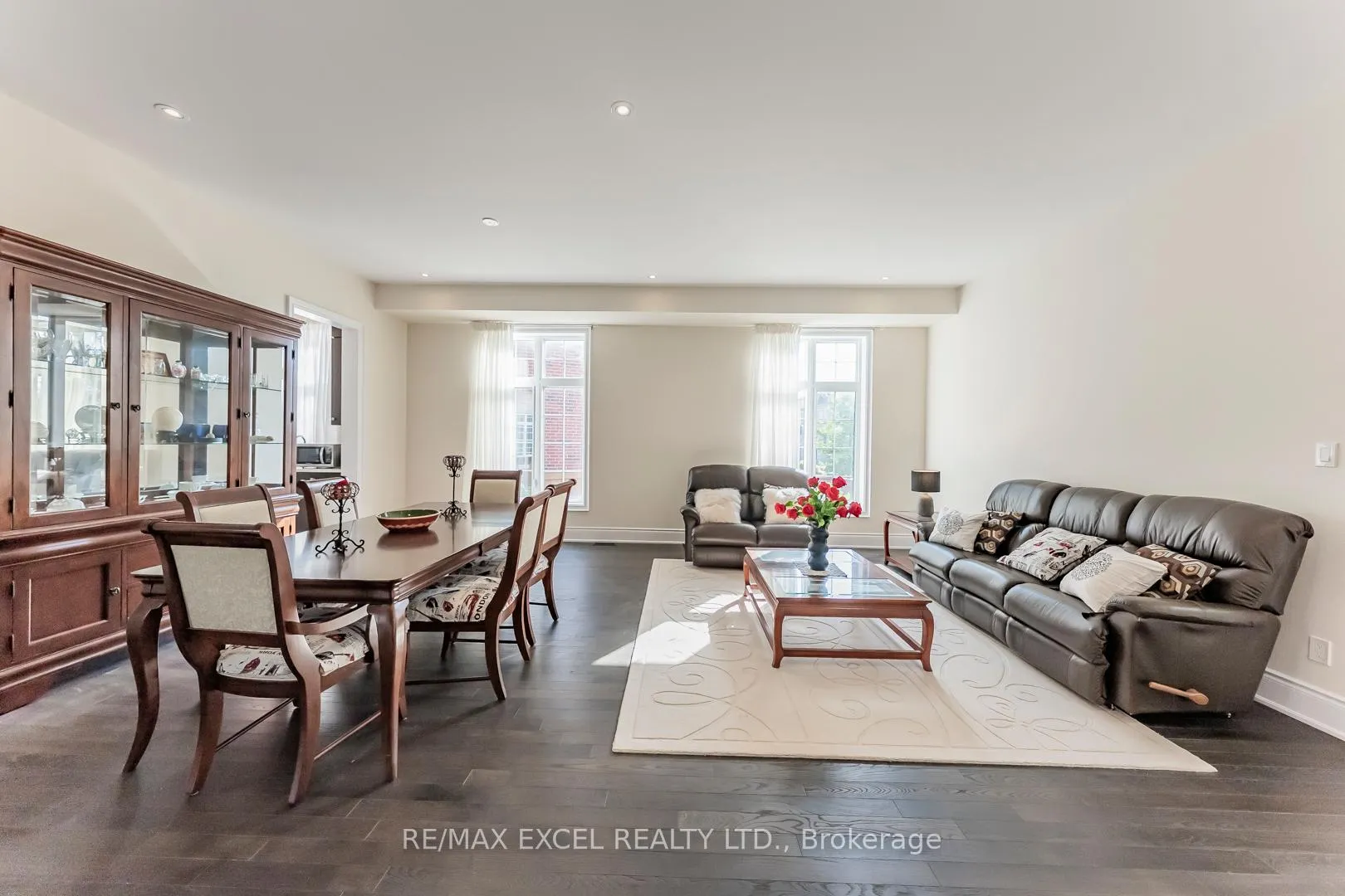 Photo 8 of 21 Paradise Valley Trail, King, Nobleton — HOMEH