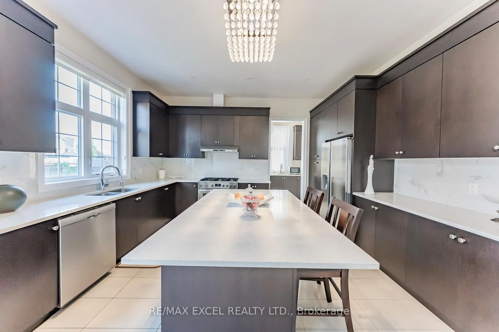 Photo 19 of 21 Paradise Valley Trail, King, Nobleton — HOMEH