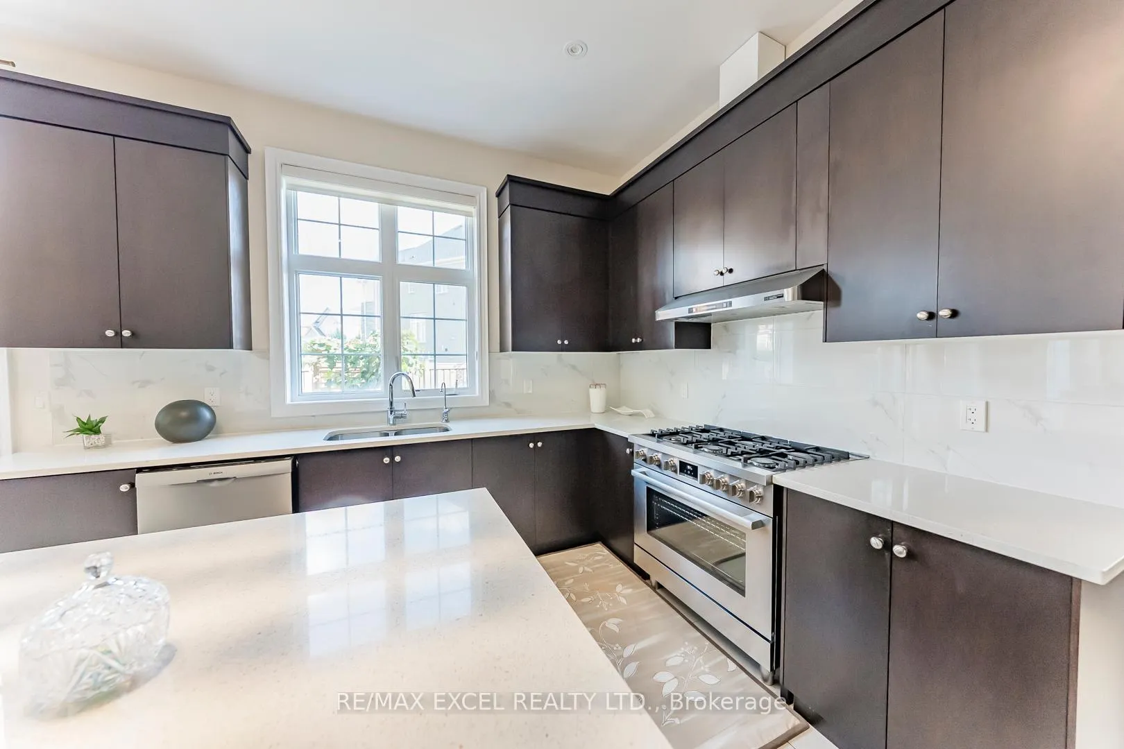 Photo 21 of 21 Paradise Valley Trail, King, Nobleton — HOMEH