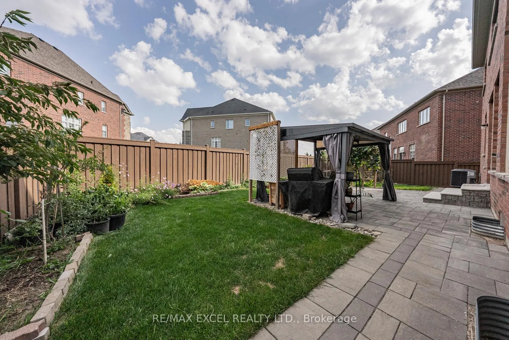 Photo 45 of 21 Paradise Valley Trail, King, Nobleton — HOMEH