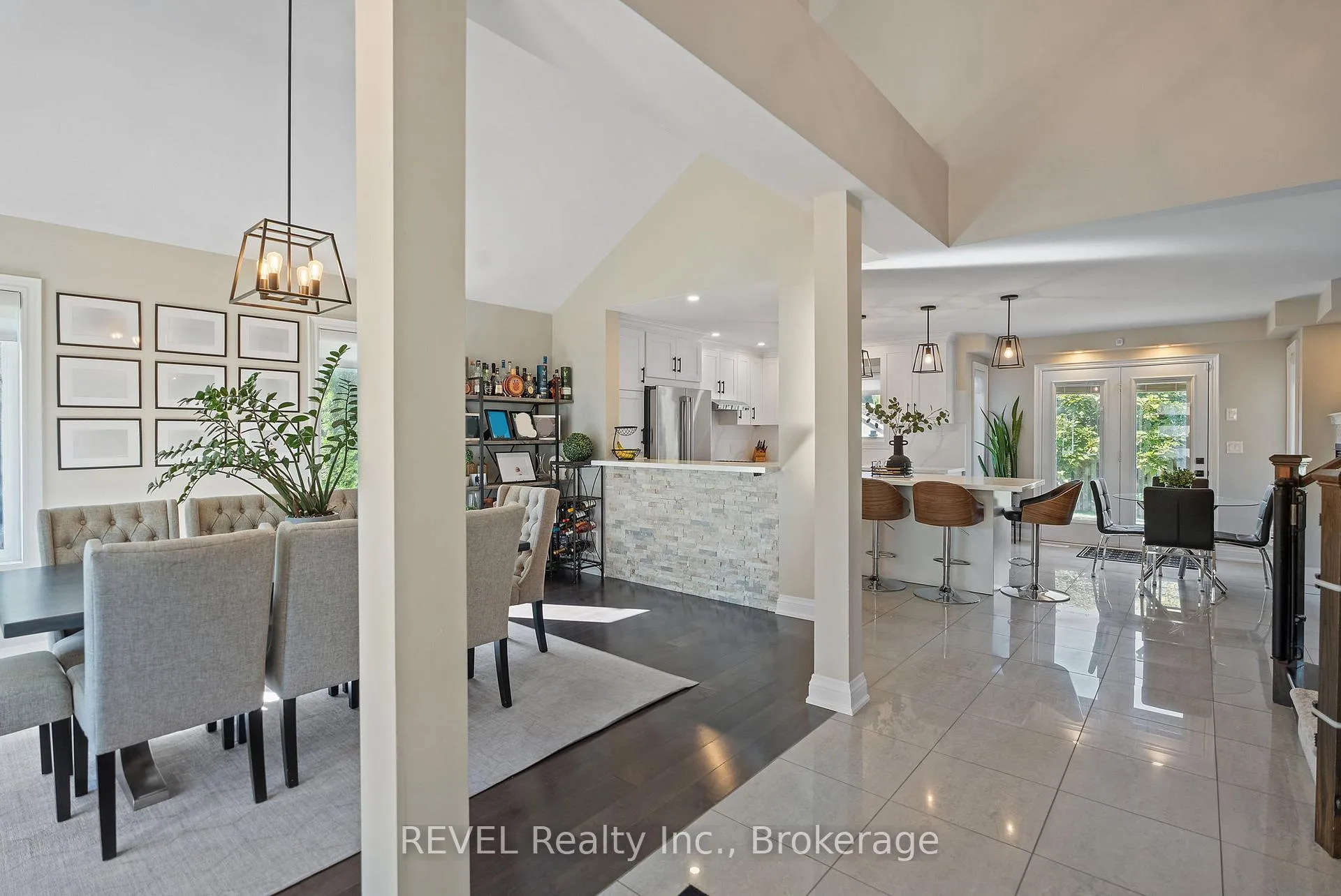 Photo 17 of 35 Agincourt Crescent, St. Catharines, Rykert/Vansickle — HOMEH