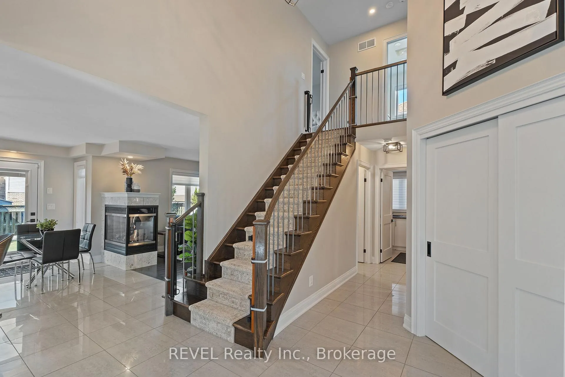 Photo 22 of 35 Agincourt Crescent, St. Catharines, Rykert/Vansickle — HOMEH