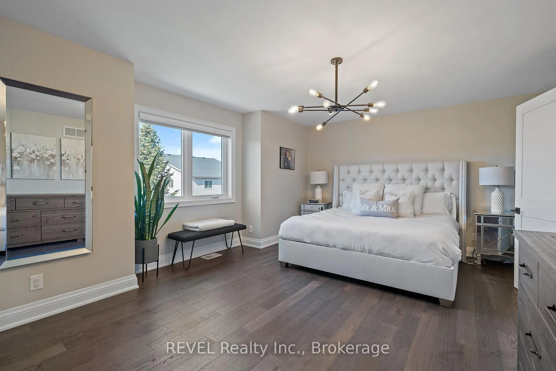 Photo 24 of 35 Agincourt Crescent, St. Catharines, Rykert/Vansickle — HOMEH