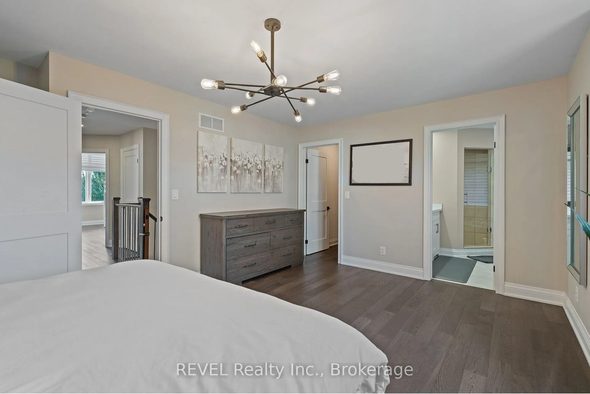 Photo 25 of 35 Agincourt Crescent, St. Catharines, Rykert/Vansickle — HOMEH