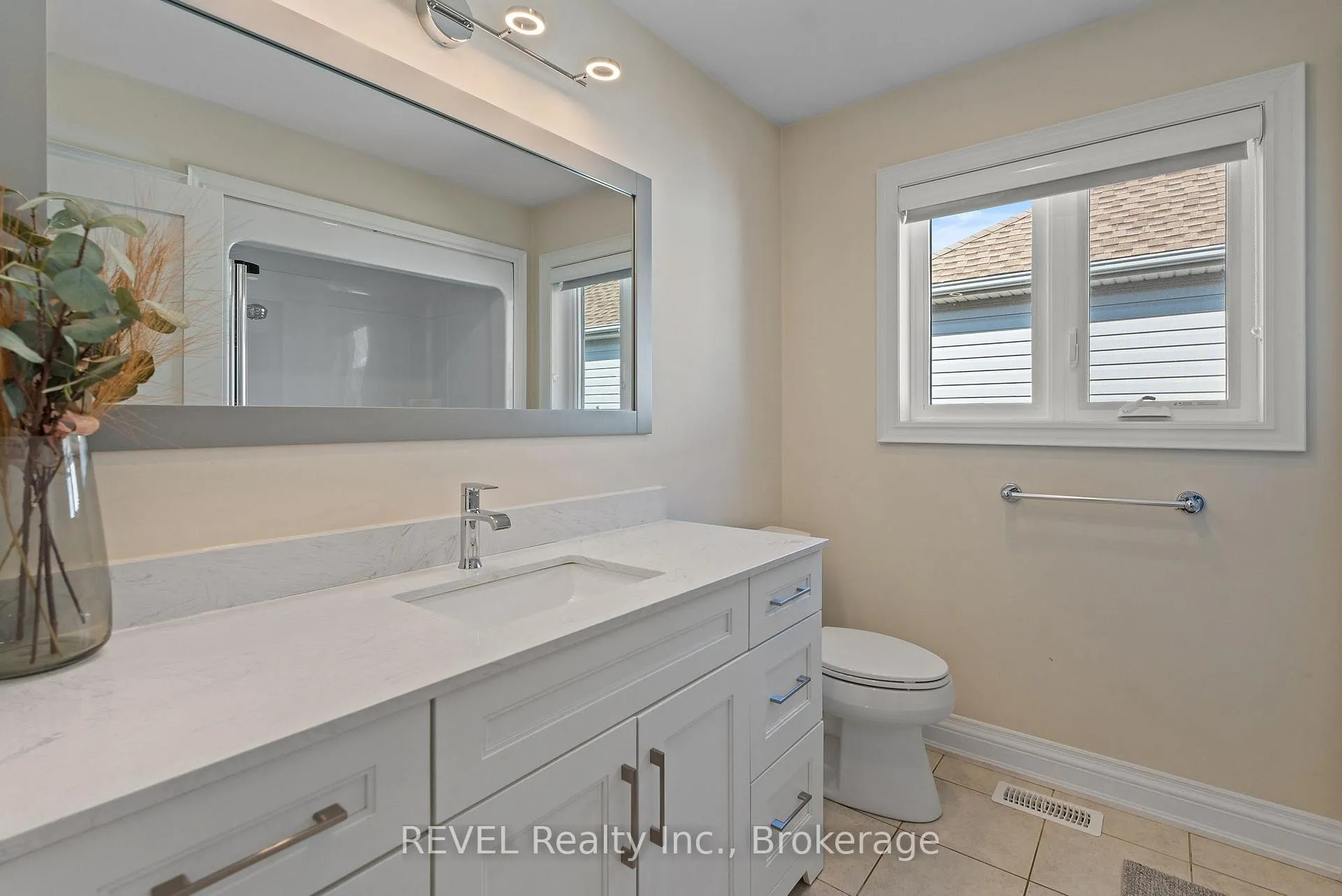 Photo 30 of 35 Agincourt Crescent, St. Catharines, Rykert/Vansickle — HOMEH