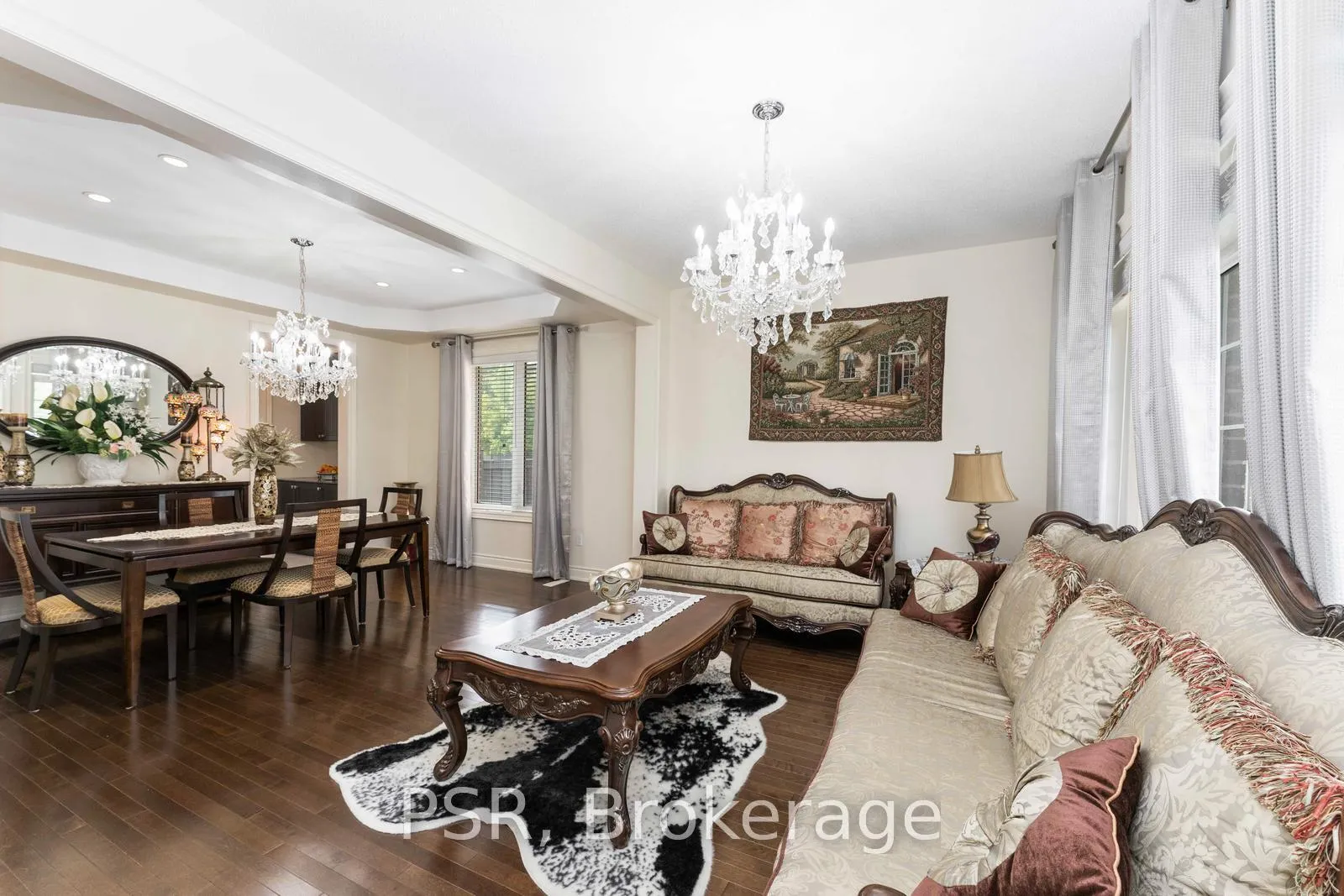 Photo 6 of 12 Danfield Court, Brampton, Credit Valley — HOMEH