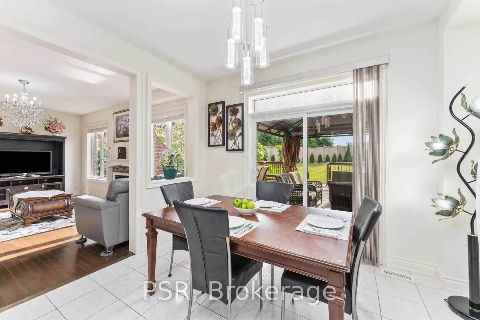 Photo 12 of 12 Danfield Court, Brampton, Credit Valley — HOMEH