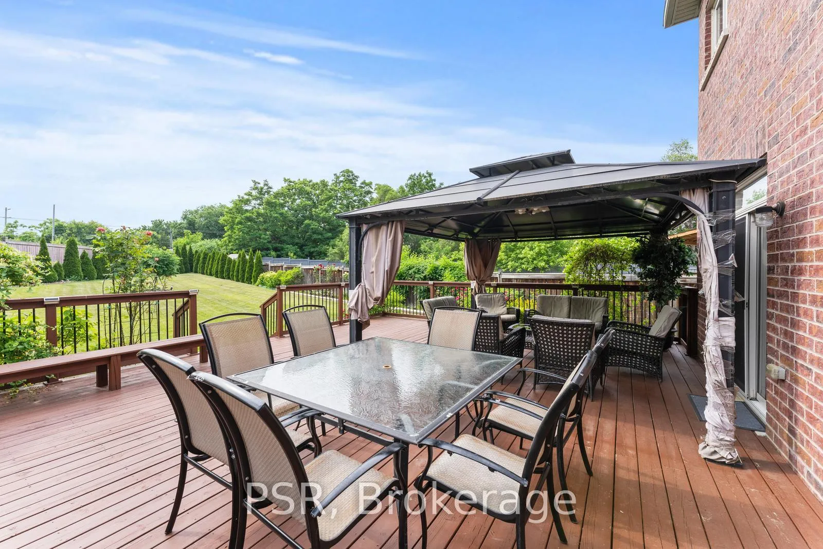 Photo 25 of 12 Danfield Court, Brampton, Credit Valley — HOMEH