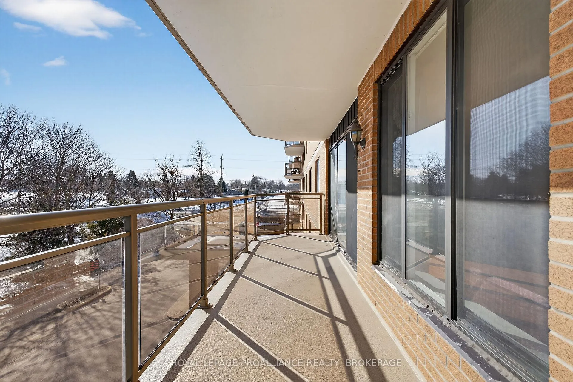 Photo 25 of Unit 306, 257 Bath Road, Kingston, West of Sir John A. Blvd — HOMEH