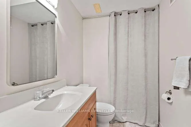 Photo 32 of 31 Mountainview Crescent, London, South N — HOMEH