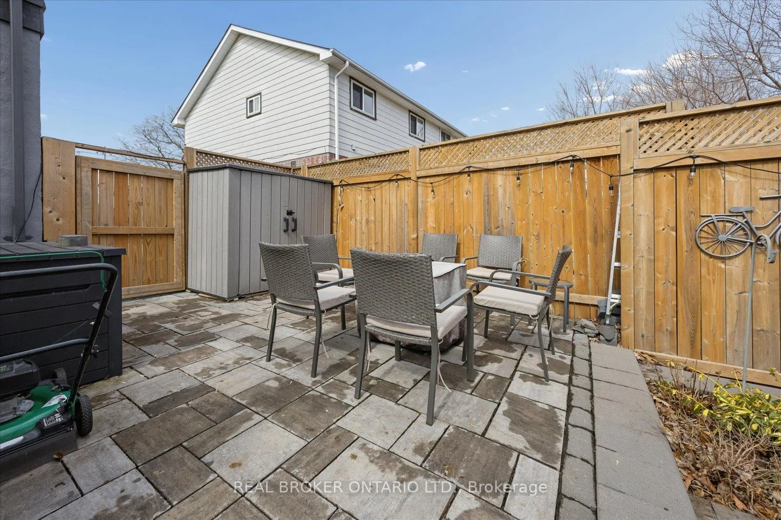 Photo 44 of 123 Vancouver Street, Oshawa, Vanier — HOMEH