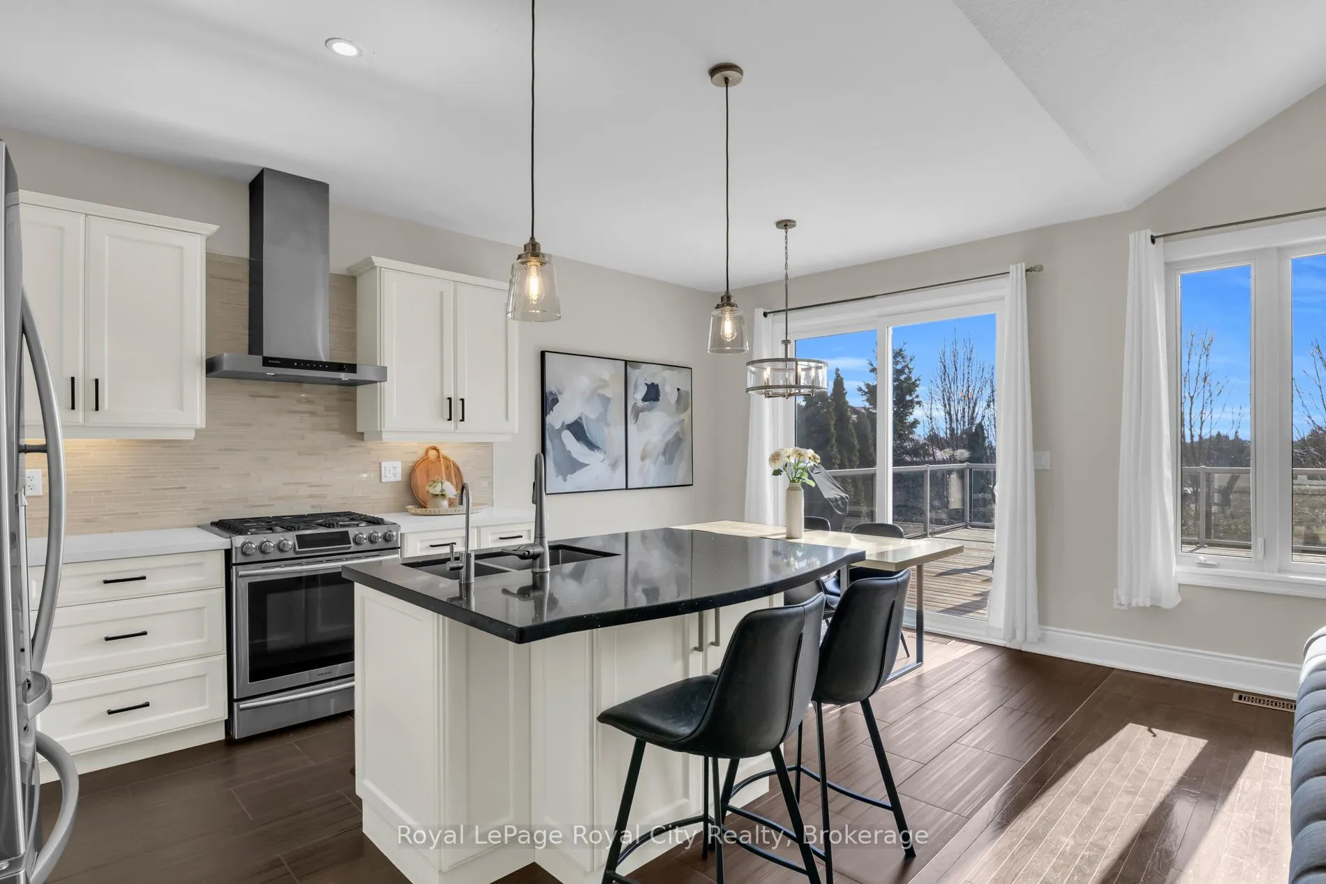 Photo 13 of 58 Aberfoyle Mill Crescent, Puslinch, Aberfoyle — HOMEH
