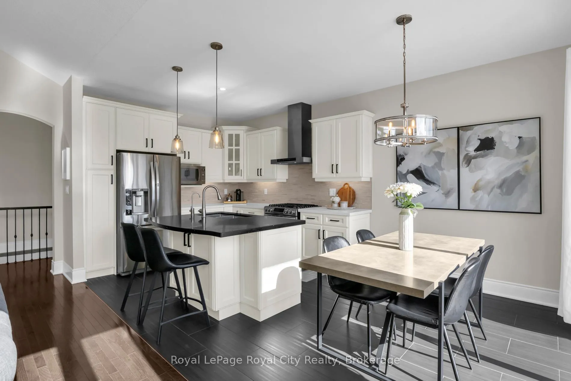Photo 16 of 58 Aberfoyle Mill Crescent, Puslinch, Aberfoyle — HOMEH