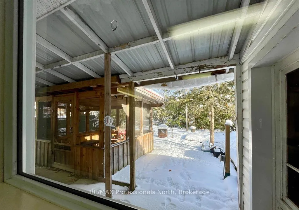 Photo 6 of 330 John Street S, Gravenhurst, Muskoka (S) — HOMEH
