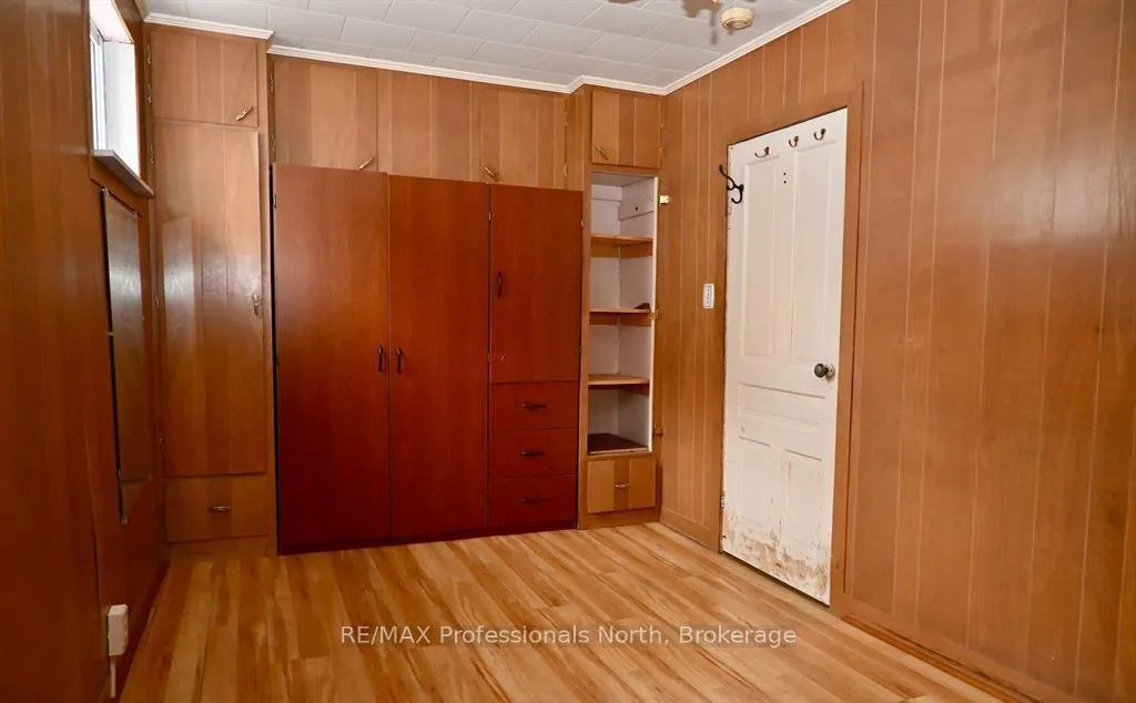 Photo 12 of 330 John Street S, Gravenhurst, Muskoka (S) — HOMEH