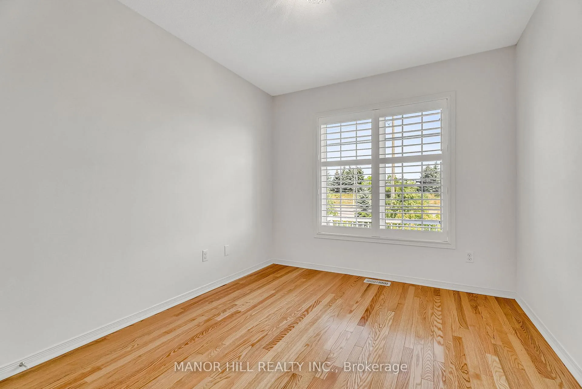 Photo 39 of 58 Big Hill Crescent, Vaughan, Patterson — HOMEH