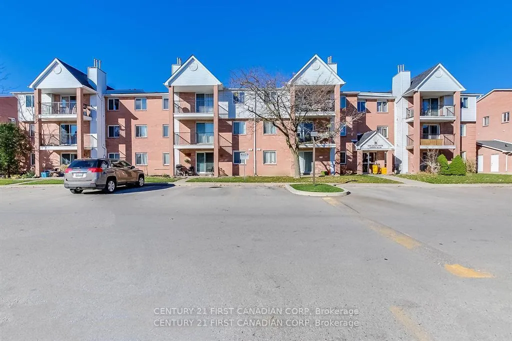 Front of 1096 Jalna Boulevard