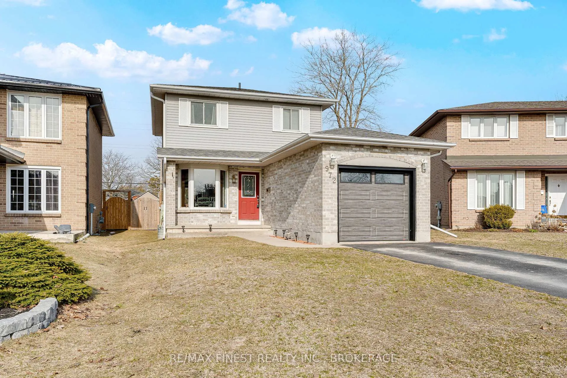 Photo 2 of 972 Heaton Road, Kingston, North of Taylor-Kidd Blvd — HOMEH