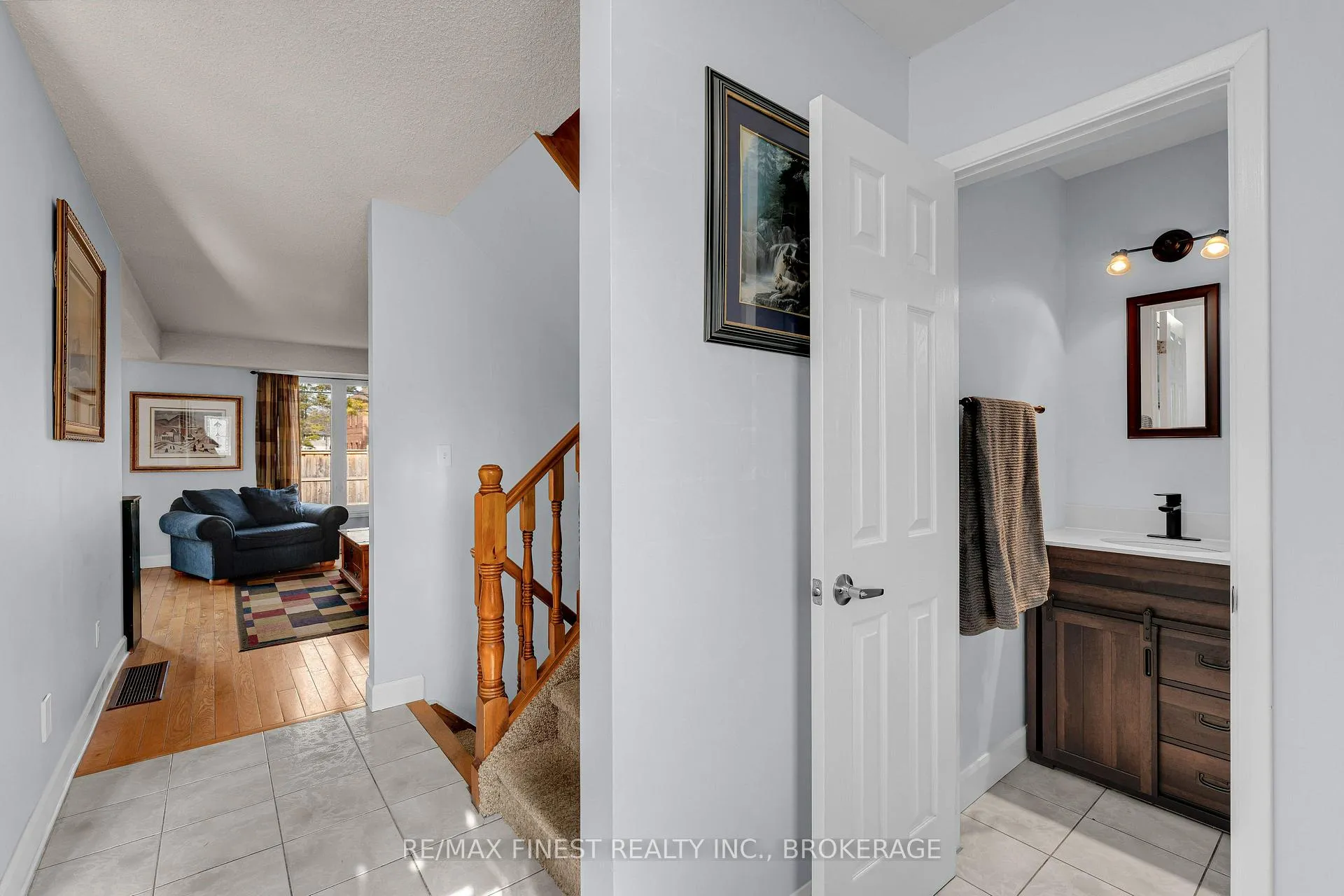 Photo 6 of 972 Heaton Road, Kingston, North of Taylor-Kidd Blvd — HOMEH