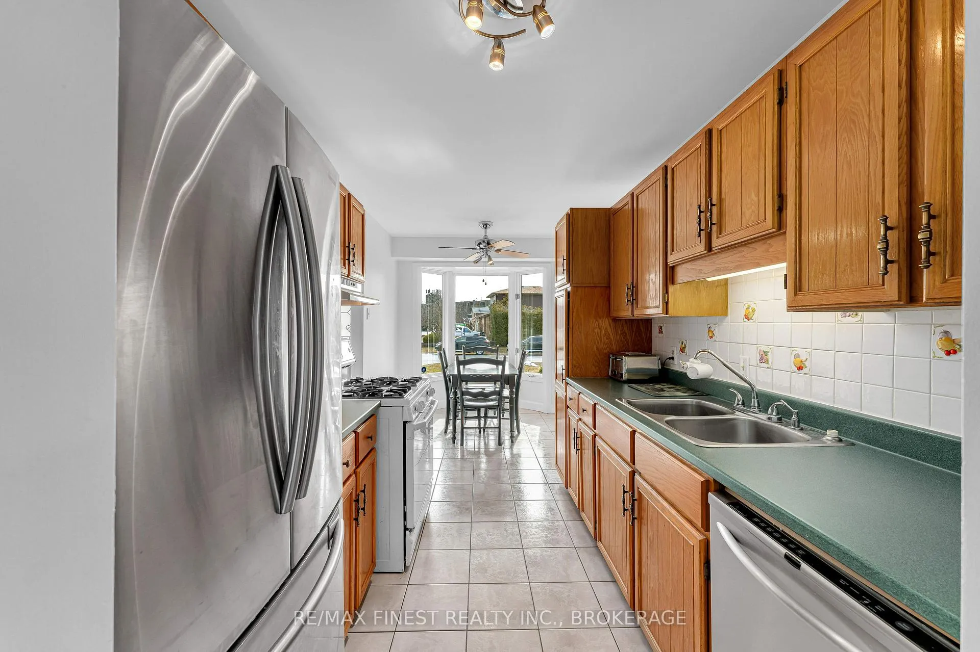 Photo 17 of 972 Heaton Road, Kingston, North of Taylor-Kidd Blvd — HOMEH
