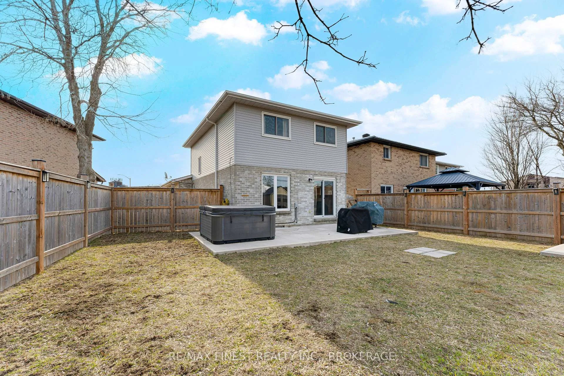 Photo 36 of 972 Heaton Road, Kingston, North of Taylor-Kidd Blvd — HOMEH