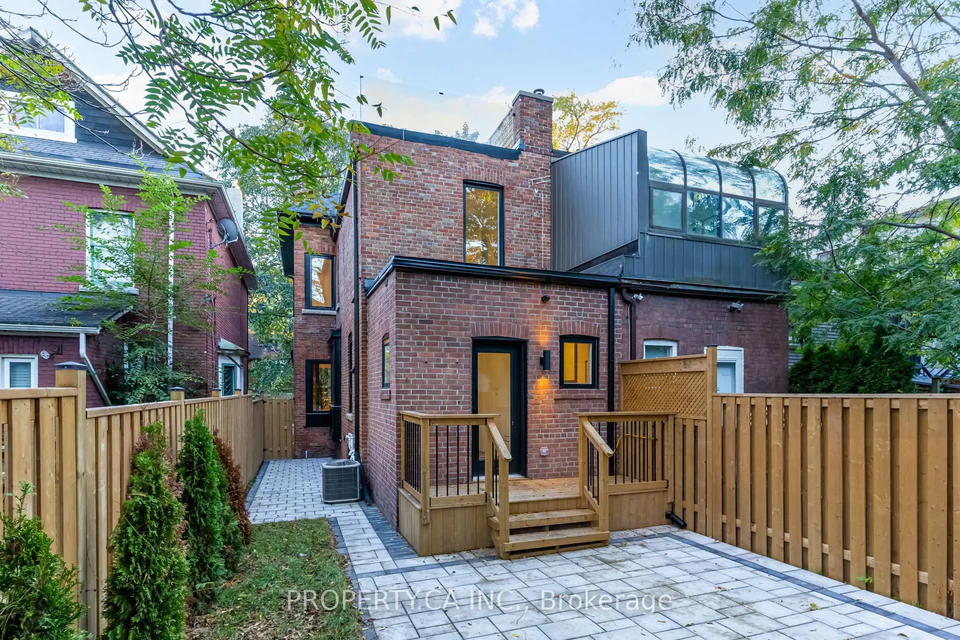 Photo 14 of Unit Lower, 8 First Avenue, Toronto, South Riverdale — HOMEH