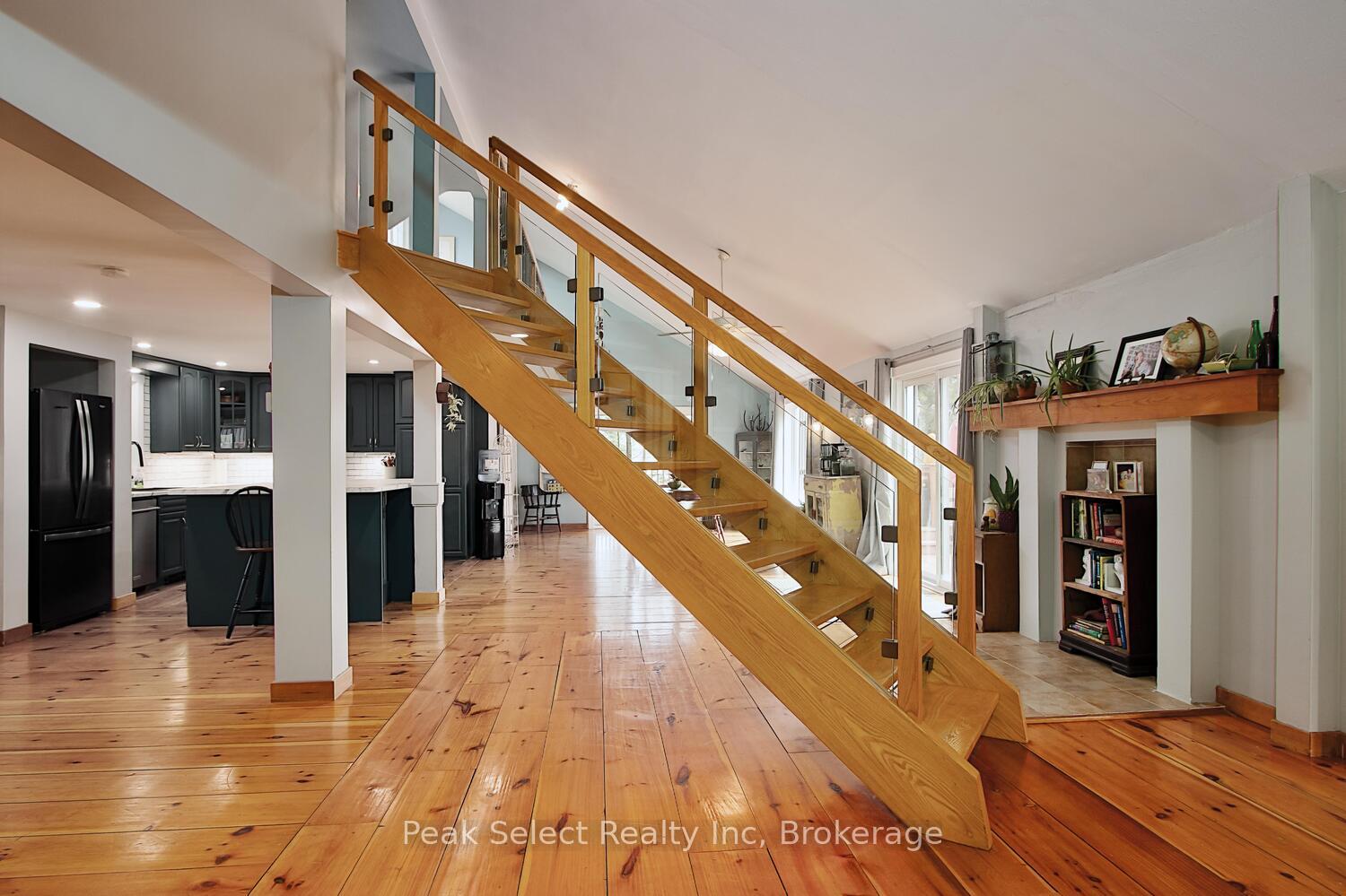 Photo 14 of 4903 Whalen Line, Lucan Biddulph, Prospect Hill — HOMEH
