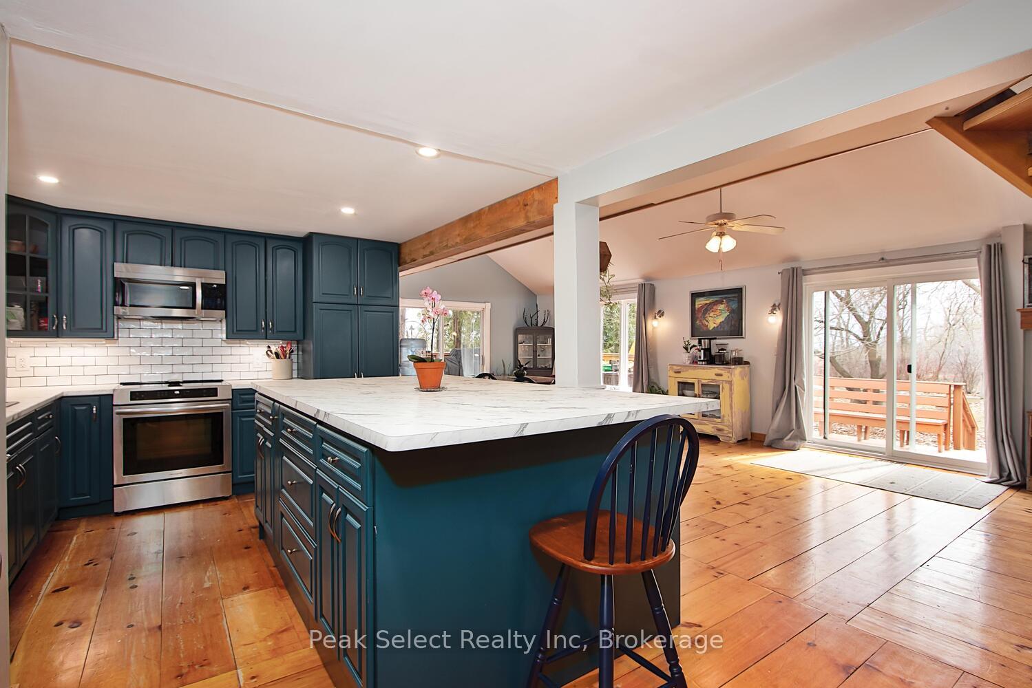 Photo 21 of 4903 Whalen Line, Lucan Biddulph, Prospect Hill — HOMEH