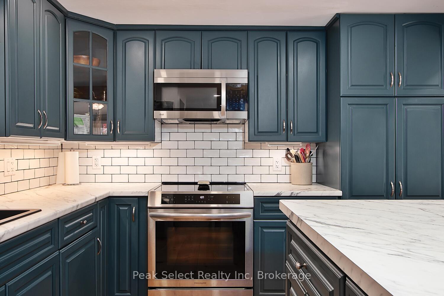 Photo 25 of 4903 Whalen Line, Lucan Biddulph, Prospect Hill — HOMEH