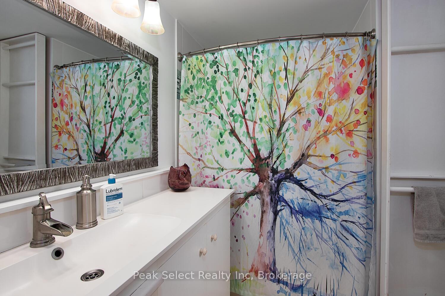 Photo 38 of 4903 Whalen Line, Lucan Biddulph, Prospect Hill — HOMEH