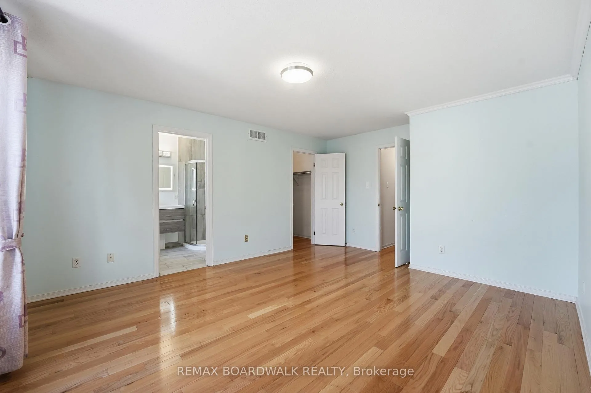 Photo 26 of 102 Deerfox Drive, Ottawa, Barrhaven - Longfields — HOMEH