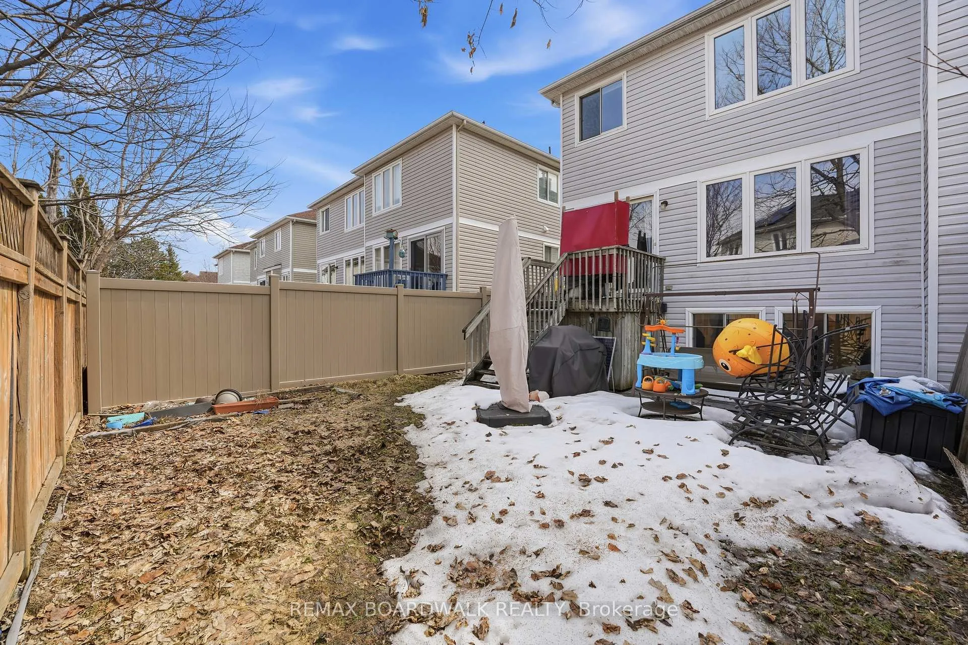 Photo 38 of 102 Deerfox Drive, Ottawa, Barrhaven - Longfields — HOMEH