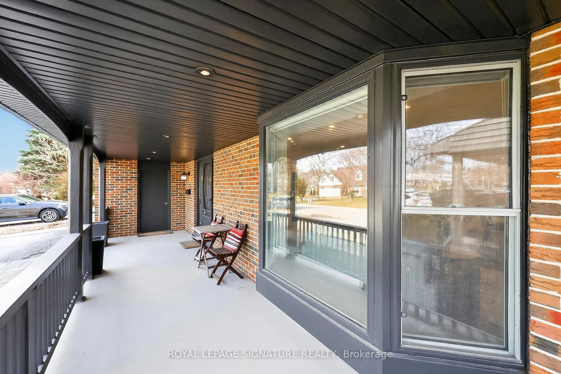 Photo 3 of 41 Wild Cherry Lane, Markham, Royal Orchard — HOMEH