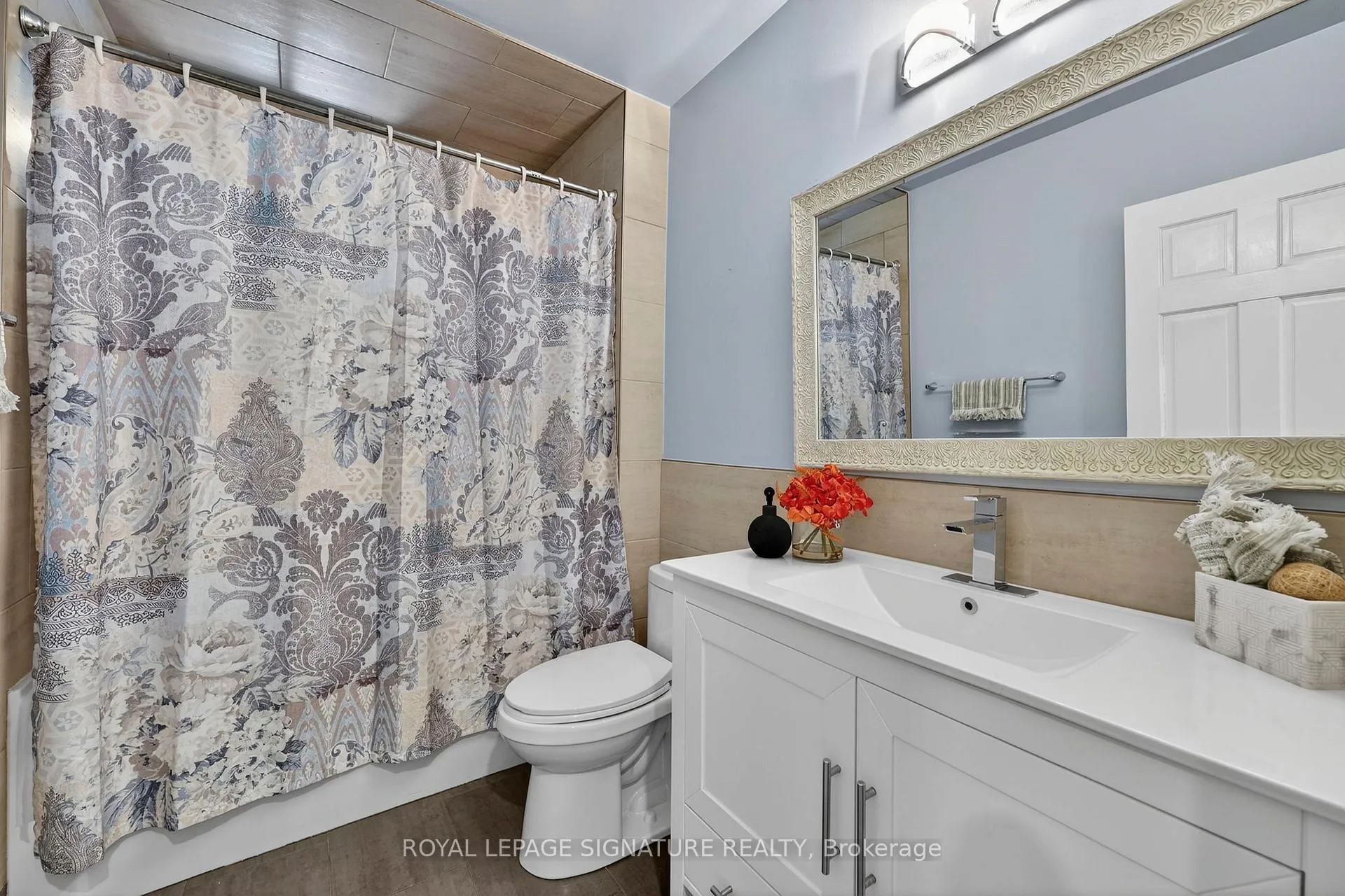 Photo 31 of 41 Wild Cherry Lane, Markham, Royal Orchard — HOMEH