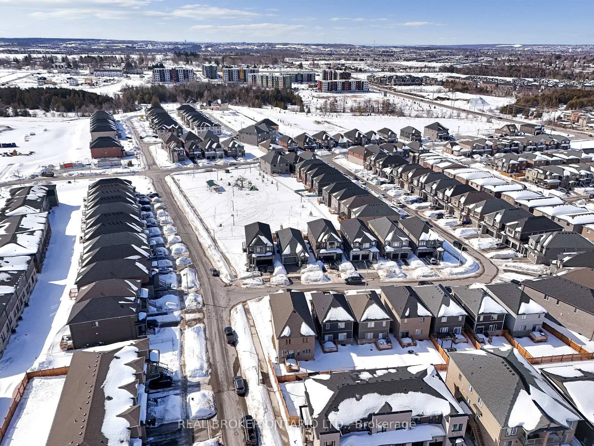 Photo 46 of 48 Barnyard Trail, Barrie, Rural Barrie Southeast — HOMEH