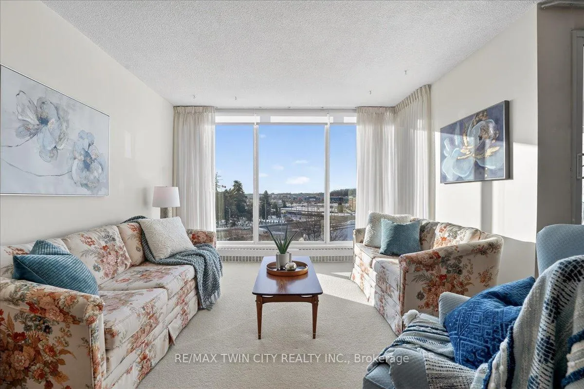 Photo 7 of Unit 706, 19 Woodlawn Road E, Guelph, Riverside Park — HOMEH