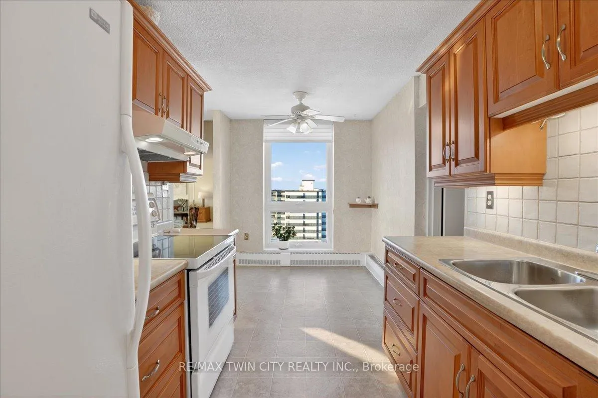 Photo 21 of Unit 706, 19 Woodlawn Road E, Guelph, Riverside Park — HOMEH