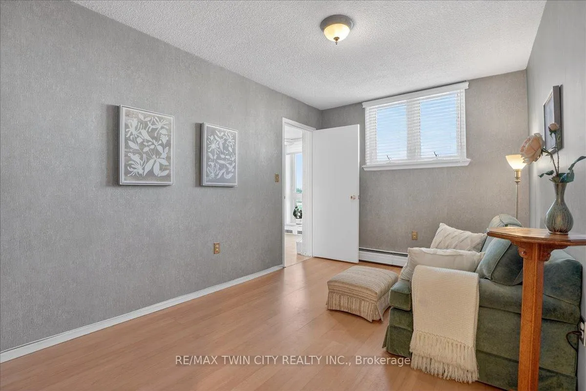 Photo 22 of Unit 706, 19 Woodlawn Road E, Guelph, Riverside Park — HOMEH