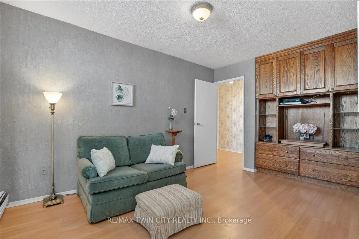 Photo 24 of Unit 706, 19 Woodlawn Road E, Guelph, Riverside Park — HOMEH
